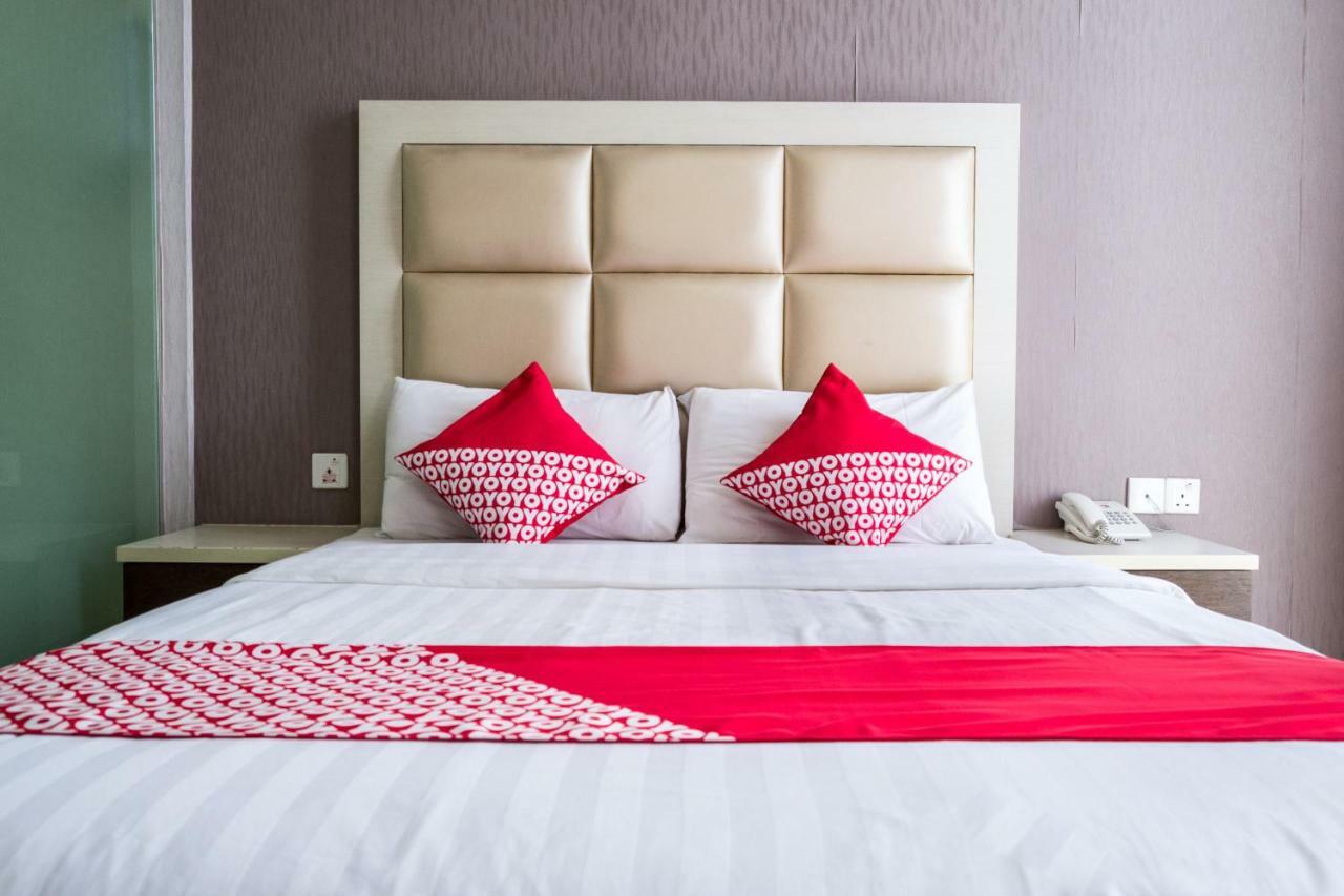 Oyo 676 Hotel Osaka Batam Eksteriør bilde