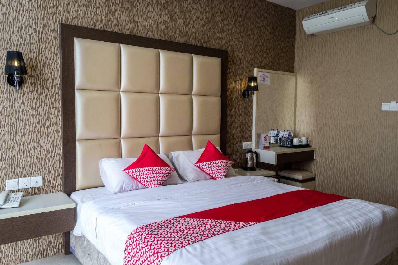 Oyo 676 Hotel Osaka Batam Eksteriør bilde