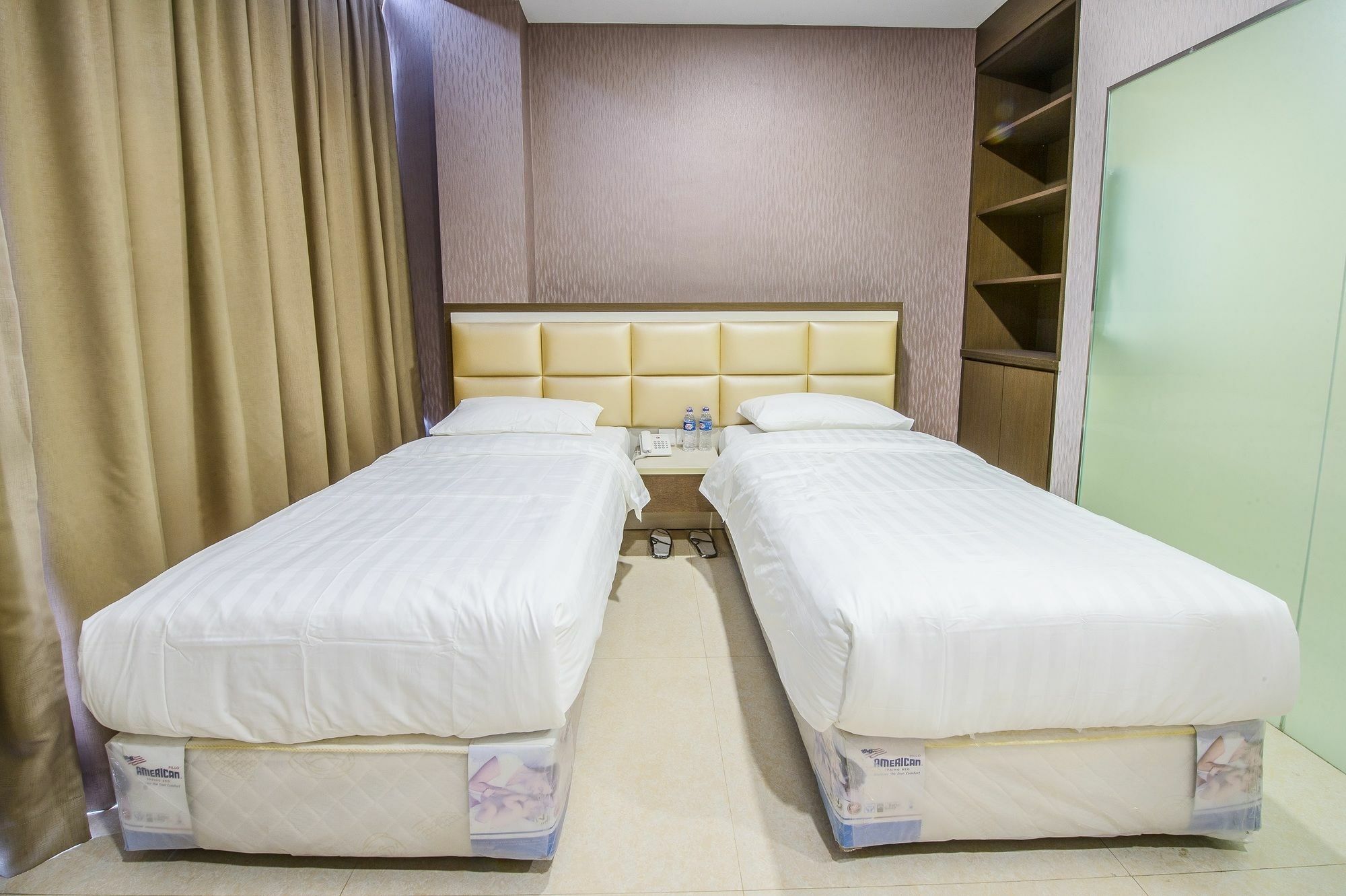 Oyo 676 Hotel Osaka Batam Eksteriør bilde